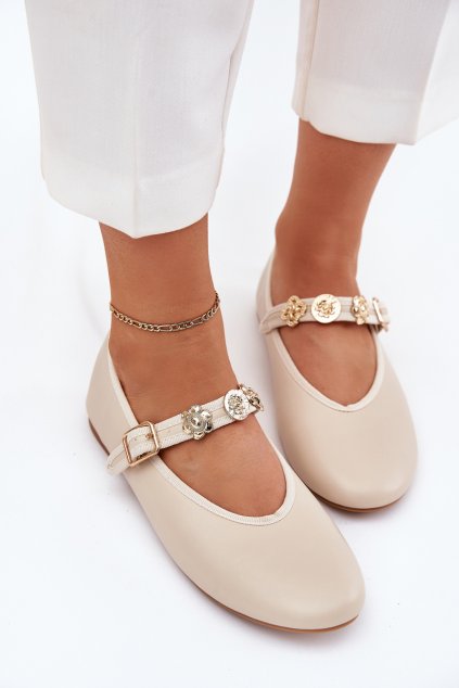 Béžové dámske baleríny z eko kože s prackou a zlatým zdobením, kód produktu 1860 BEIGE