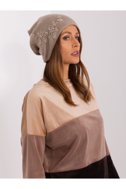 Dámske Čiapka farba Tmavo-béžová kód AT-CZ-2329.79 (Farba Tmavo-béžová, Veľkosť ONE SIZE)