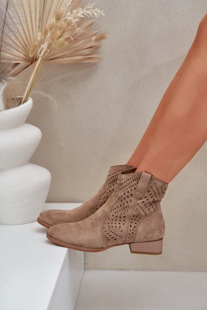 Dámské perforované botky na nízkém podpatku béžové Neliawen (Veľkosť 36)