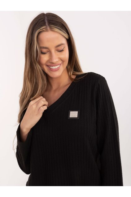 Dámsky sveter farba Čierna kód RV-SW-A1025.80 (Farba Čierna, Veľkosť ONE SIZE)