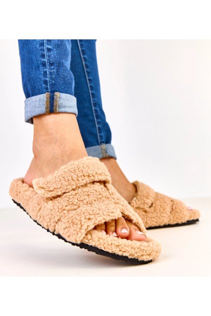 Dámske šľapky hnedé kód BSD151 - GM BSD151-4 KHAKI 38 - GM (Veľkosť 38)