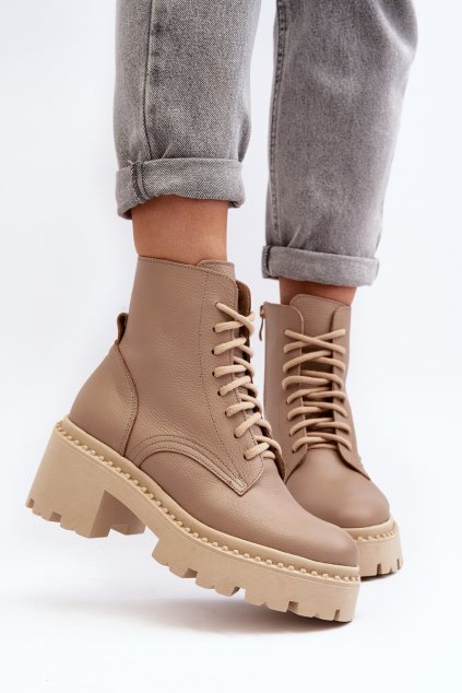 Členkové topánky na podpätku  béžové kód obuvi 3413 BEŻ GROCH (Veľkosť 41)