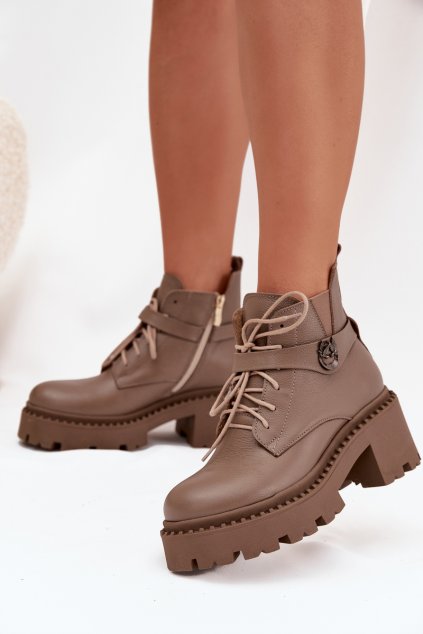 Kožené dámské kotníkové boty na klínu s ozdobným páskem zateplené Zazoo 60557 tmavě béžové (Veľkosť 36)