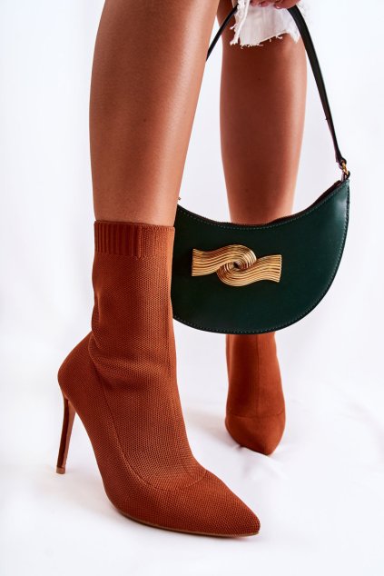 Členkové topánky na podpätku  hnedé kód obuvi S1705 CAMEL (Veľkosť 39)