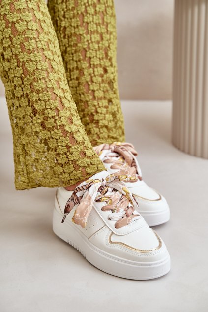 Dámske tenisky na platforme s dekoratívnymm šnurovaním biele mistra / MS3107 GOLD (Veľkosť 37)