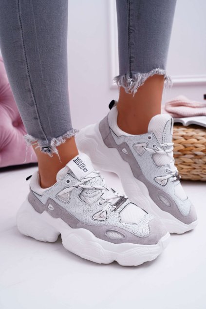 Biele dámske kožené a sieťované mestské tenisky s vyšívaným logom a semišovými špičkami, kód produktu FF274430 (Veľkosť 36)