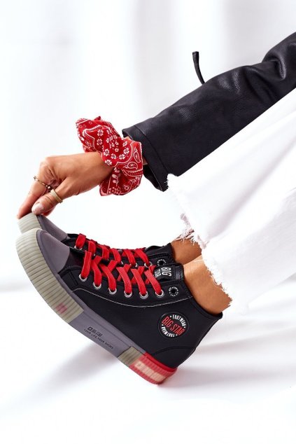 Čierne dámske tenisky z eko kože, model NJSK II274139 BLACK (Veľkosť 36)