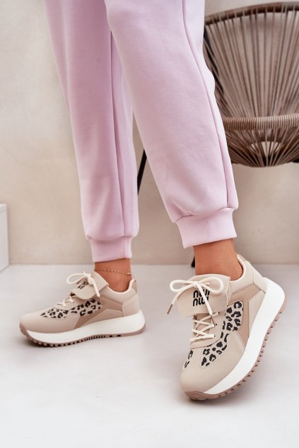 Dámske béžové semišové tenisky na platforme s leopardím vzorom kód produktu 88220 BEIGE (Veľkosť 36)