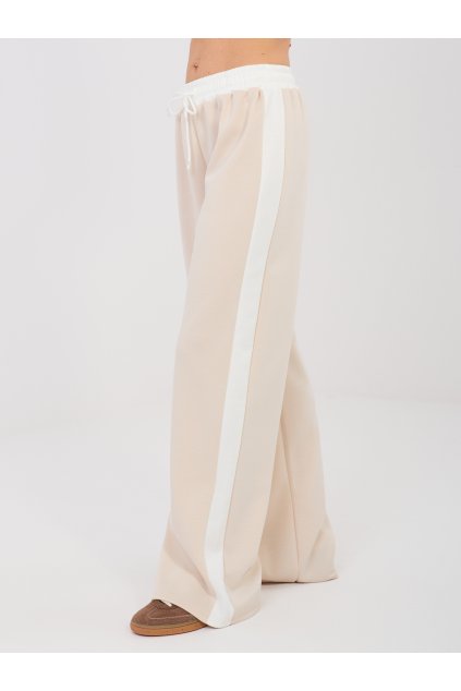 Dámske Komplet farba Béžová kód IT-KMPL-22210.95 (Farba Béžová, Veľkosť ONE SIZE)