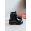 Detské lakované zateplené členkové topánky čierne porky / 20320-B BLACK (Veľkosť 19)