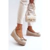Kožené baleríny na platforme s ozdobou krémové lewski 3384 / 3384 MLEKO GROCH (Veľkosť 35)