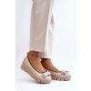 Kožené baleríny na platforme s ozdobou krémové lewski 3384 / 3384 MLEKO GROCH (Veľkosť 35)