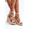 Dámske béžové sandále z eko semišu na platforme a hrubšej podrážke, kód produktu H8-688 BEIGE