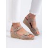 Hnedé dámske sandále na platforme Shelvt kod CCC -1- GD-FL1246KH (Veľkosť 41)