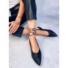 Čierne dámske elegantné baleríny s špicatou špičkou a viazaním na členku, kód produktu NF-69P
