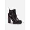 Členkové topánky na podpätku  čierne kód obuvi UK157 BLACK (Veľkosť 40)