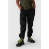 Chlapecké jogger kalhoty casual hladké 4f 4fjwmm00ttrom0812-20s čierne / (Veľkosť 122)