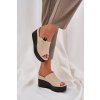 Dámske šľapky EK05P BEIGE, béžové, s platformou a 9 cm podpätkom