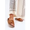 Dámske papuče na platforme s remienkom a hřebíky camel nusithia / M550 CAMEL (Veľkosť 36)