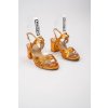 Dámske oranžové sandále s rovnou podrážkou z eko kože, kovové vyhotovenie, kód produktu .X5-310