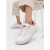 Biele dámske mokasíny z eko kože, perforované zdobenie, športový streetwear štýl YY-153