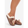 Dámske papuče s ozdobami a remienkom zateplené kožušinou hnedé thalora / WCT255273-13 BROWN (Veľkosť 36)