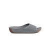 Sivé dámske šľapky na nízkej podrážke T.sokolski kod CCC -1- ARAL22-1003G (Veľkosť 38)