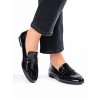 Čierne dámske poltopánky na nízkej podrážke Shelvt kod CCC -1- 210021B (Veľkosť 37.5)