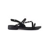 Čierne dámske sandále na nízkej podrážke W. potocki kod CCC -1- 22-25003B (Veľkosť 37.5)