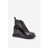 Členkové topánky na podpätku  čierne kód obuvi 66703 BLACKLAKIER SK (Veľkosť 38)