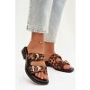 Dámske papuče so zlatými sponami leoparda černo-hnedé danelle / 78-196 TIGER/BLK (Veľkosť 36)