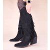 Čierne dámske kovbojky zdobené strapcami Misa E8689 BLACK (Veľkosť 38)
