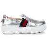 Strieborné tenisky slip on na platforme 