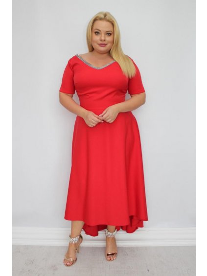 Asymetrické spoločenské šaty pre moletky s ozdobným dekoltom Marissa červené