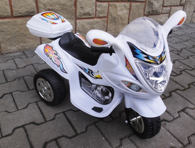 BESTCAR ELEKTRICkÁ MOTORKA BDX WHITE