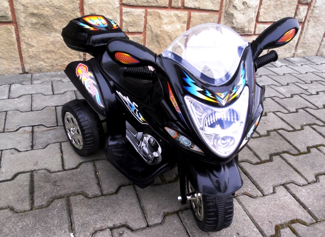 BESTCAR ELEKTRICkÁ MOTORKA BDX BLACK