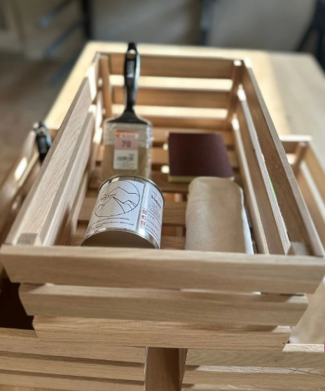 Jak opravit/renovovat jídelní stůl?