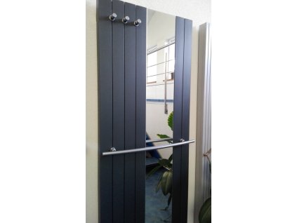 MC-METAL Radiátor zo štvorhranných profilov vertikálny so zrkadlom 654x1800 mm RAL 7016 matná štruktúra