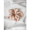 Látková gumička scrunchie s vlastním jménem