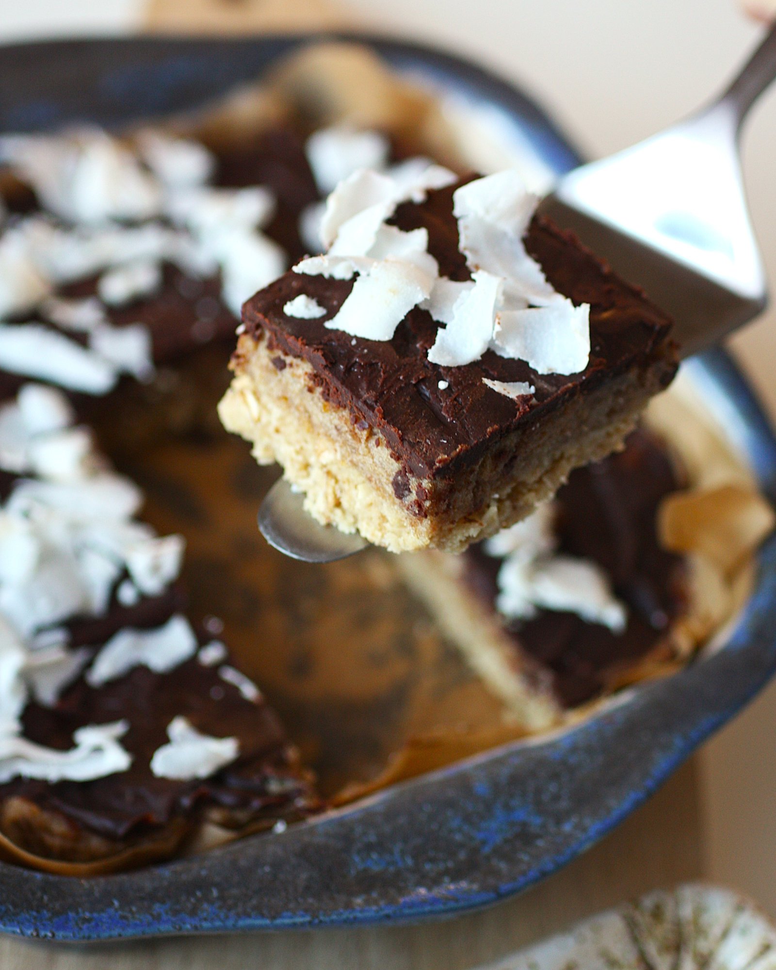Nepečené řezy na způsob Millionaire's shortbread
