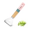 Škrabka na zeleninu s dřevěnou rukojetí – růžovo-modrý