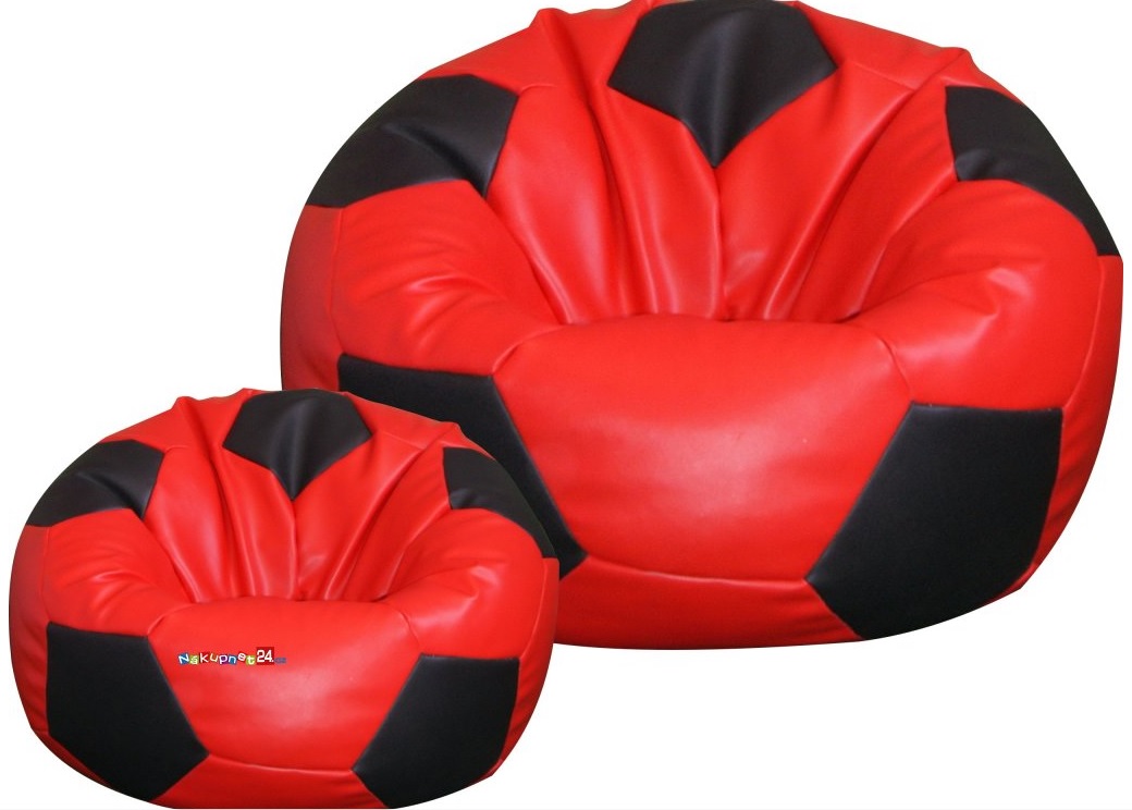Děti si oblíbily sedací vak ve tvaru fotbalového míče