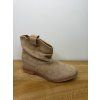 9fb93ea5 2697 4ad3 95cc 18c3dec25666