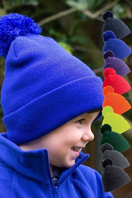 Dětská pletená čepice s bambulí, Result