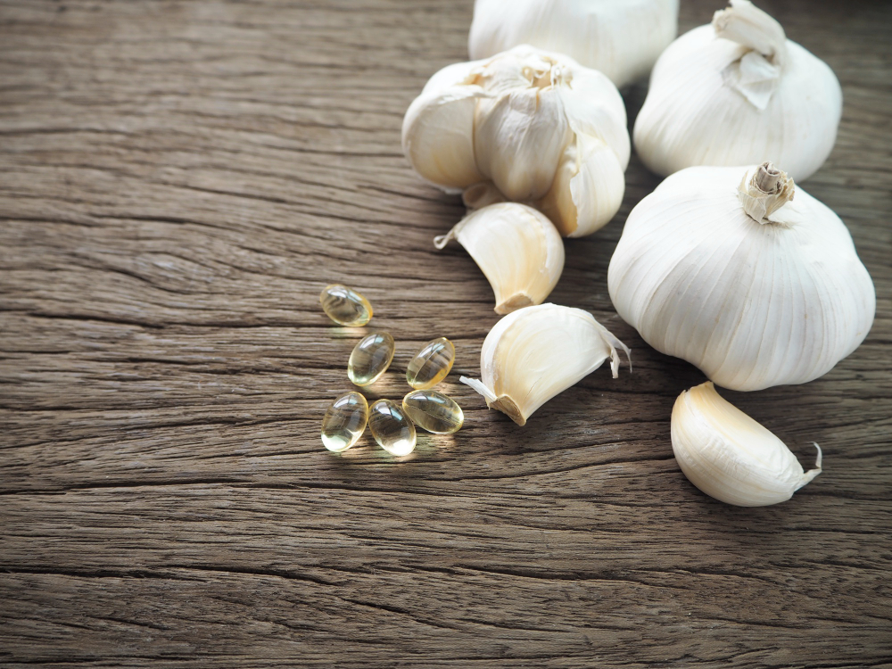 Účinky cesnaku na krvný tlak: Ako alicín pomáha zlepšiť zdravie srdca