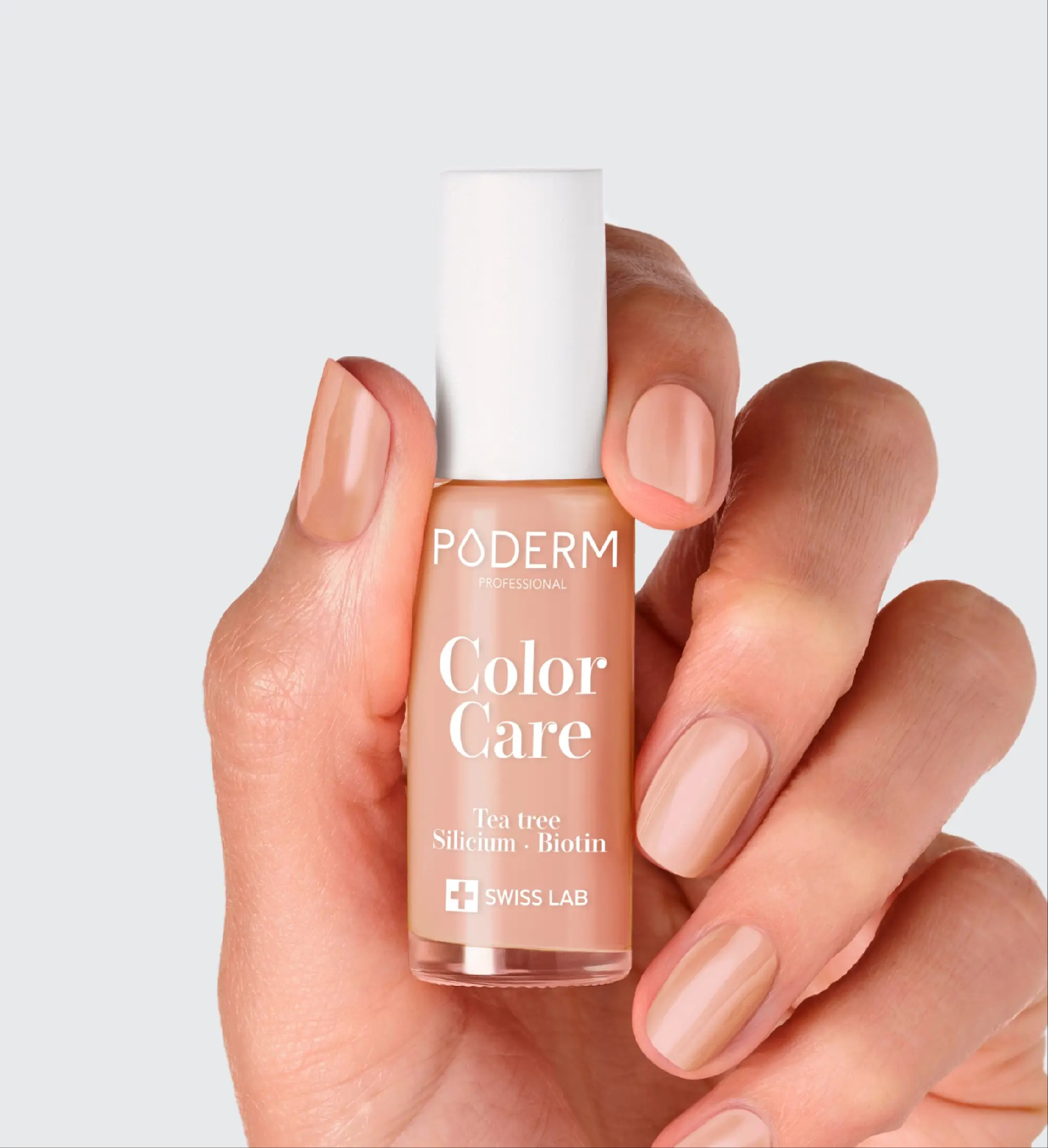 Poderm Color Care Tea Tree lak na nechty - Nude Beige 8ml