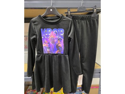 Dívčí velurová souprava Huntrix black