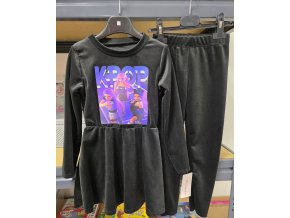Dívčí velurová souprava Huntrix black