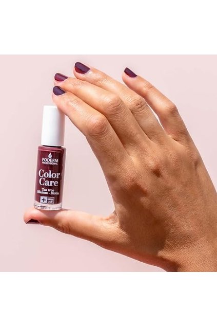 PODERM Color Care - lak na nechty 437 RED BLACK