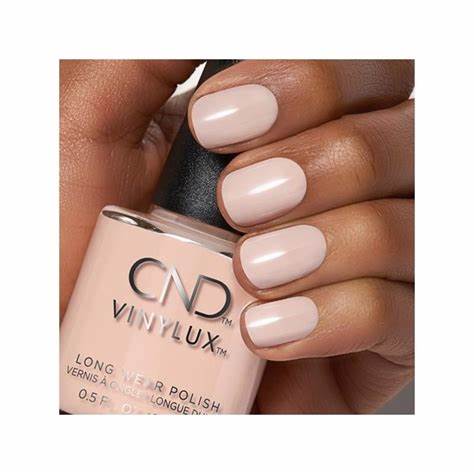 CND Vinylux – Satin Slippers #297, 15 ml Elegantní béžovo-růžový lak na nehty